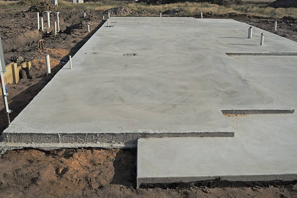 Best Concrete Contractor Near Me  in Country Club Hills, MO